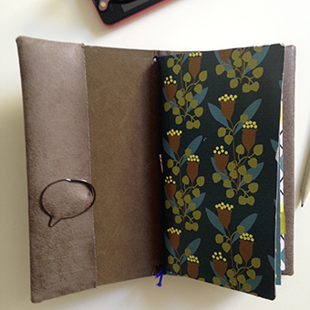 Buldori marron clair + carnets