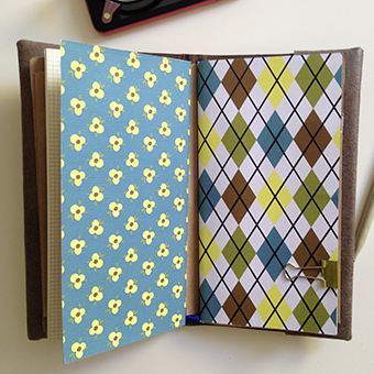 Buldori marron clair + carnets