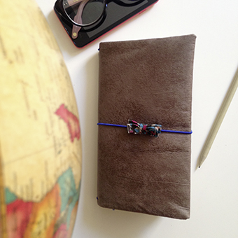 Buldori marron clair + carnets